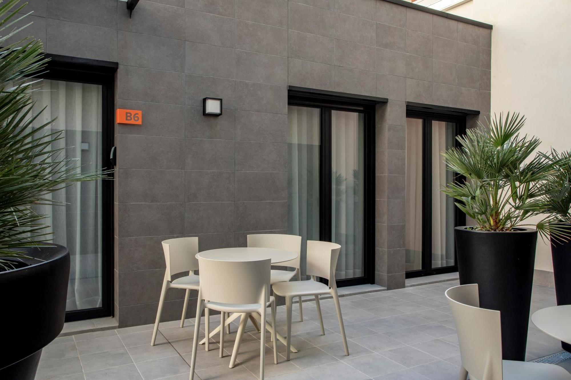 Europa Apartments L'Hospitalet de Llobregat Luaran gambar